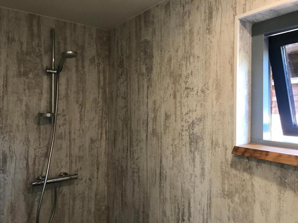 Heerlijk Huisje Vlakbij De Duinen Van Оостворне Екстериор снимка